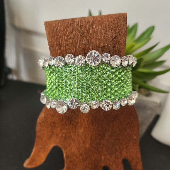 Statement Silver with Green Crystal Hinge Clamper Bracelet - Picture 7 of 9